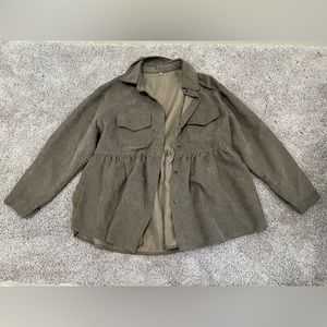 3/$20 🛍️ Tan Women’s Jacket Size M